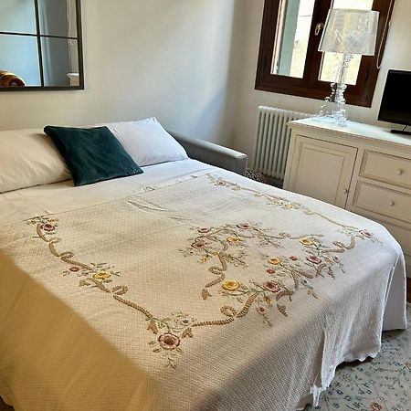 Santa Caterina: Charming Apartment Тревизо Экстерьер фото