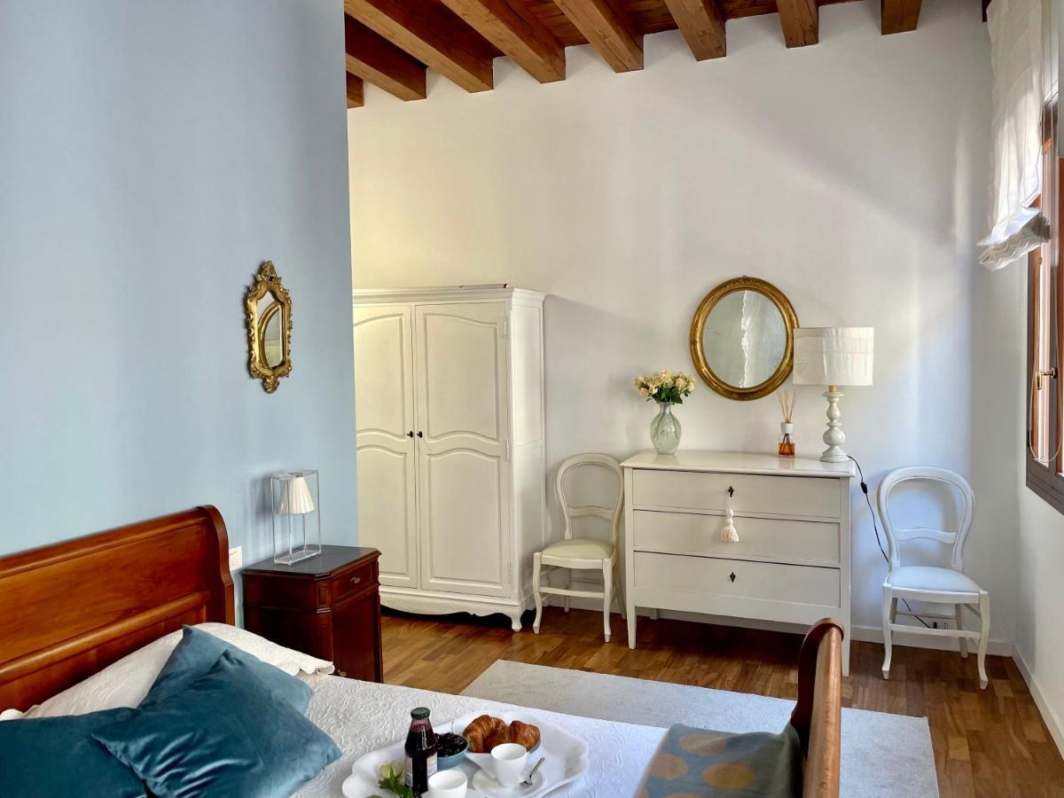 Santa Caterina: Charming Apartment Тревизо Экстерьер фото