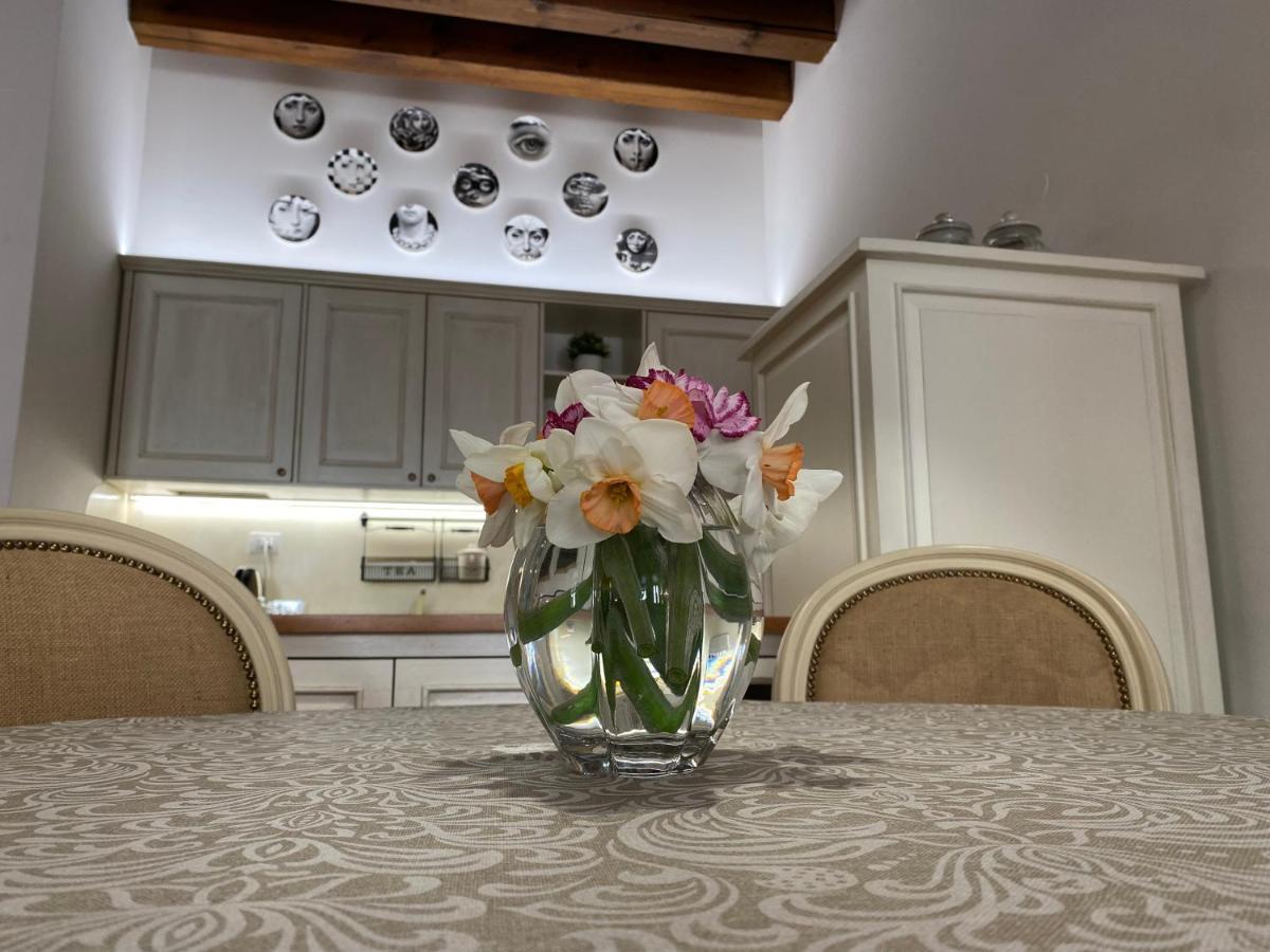 Santa Caterina: Charming Apartment Тревизо Экстерьер фото