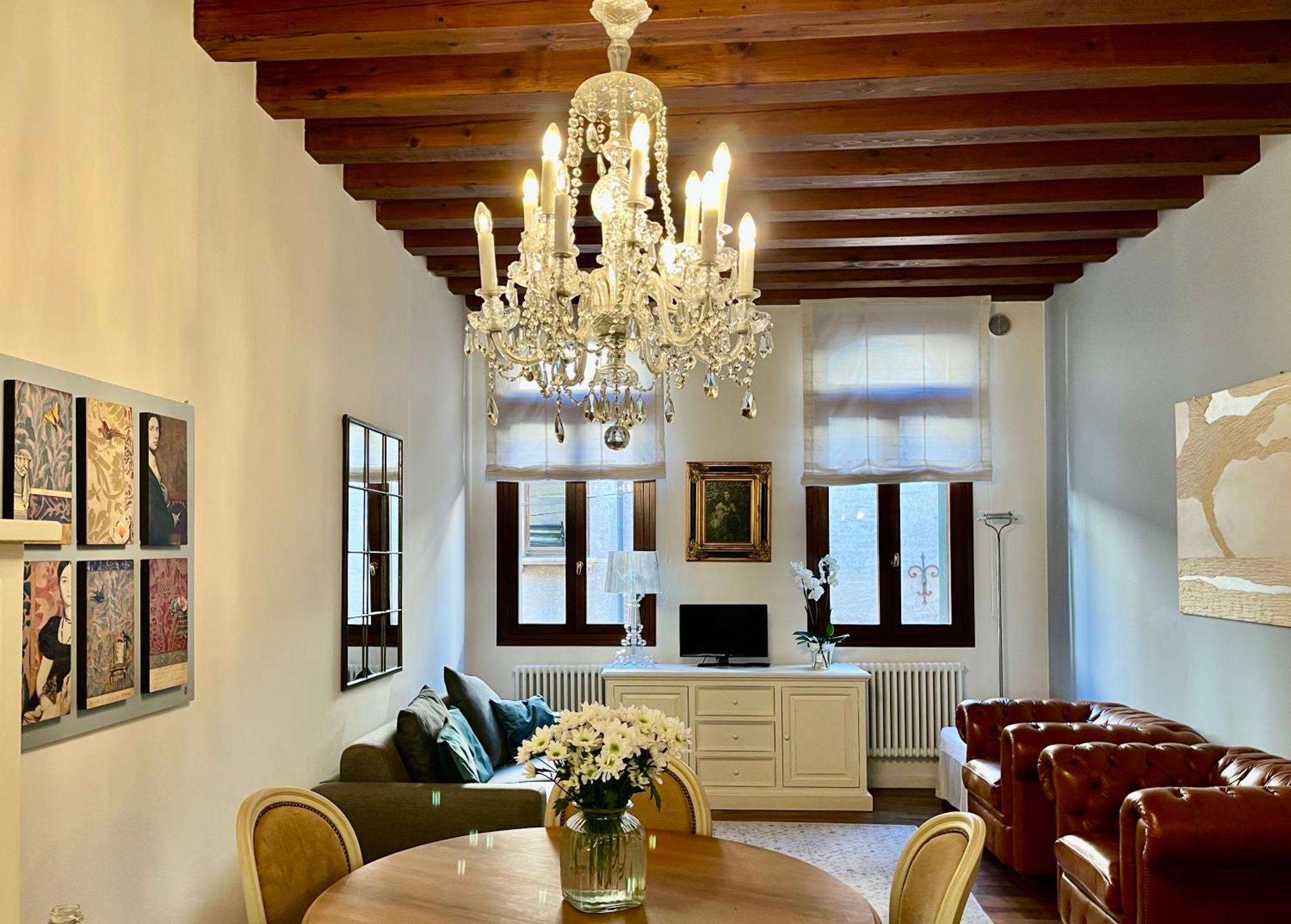 Santa Caterina: Charming Apartment Тревизо Экстерьер фото